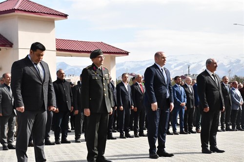 📌Çanakkale Zaferinin 110. Yıl dönümünde başta Gazi Mustafa Kemal Atatürk olmak üzere aziz şehitlerimizi rahmet ve minnetle  anıyoruz.  
