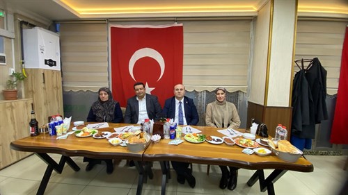 Kaymakamlığımız tarafından Şehit yakınlarımız ve Gazilerimiz için düzenlenen iftar yemeği programına, İlçe Kaymakamımız  Sn. Hasan TAŞ katıldı.