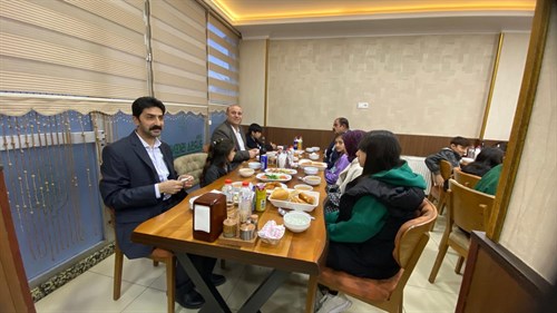 Dünya Yetimler Günü münasebetiyle düzenlenen iftar programında Sn.Kaymakamımız Hasan TAŞ, çoçuklarımızla bir araya geldi.